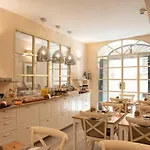 Residenza Di Via Fontana Bed & Breakfast