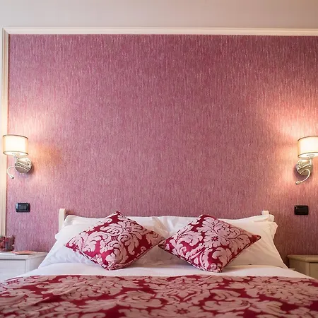 Residenza Di Via Fontana 4*