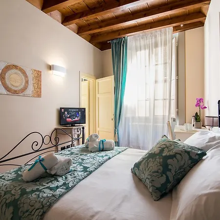Nocleg ze śniadaniem Residenza Di Via Fontana Lukka