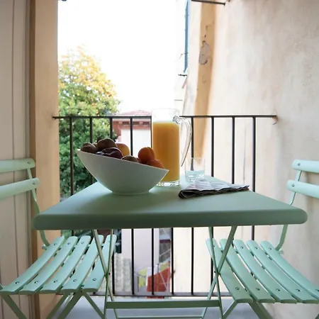 Residenza Di Via Fontana Bed & Breakfast 4*